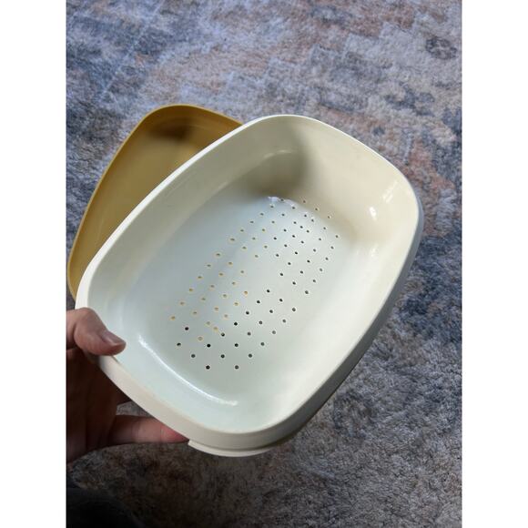 Vintage Tupperware Steamer container 70s tan vegetable steam Tray - Picture 7 of 7